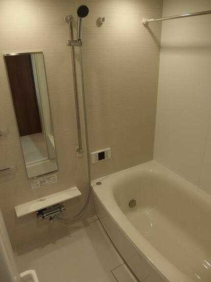 ��ʌ��z�J�s�����T���ڂ̃}���V�����̃o�X