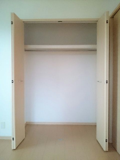 ��ʌ��������܎s��΋搼����Q���ڂ̃A�p�[�g�̎��[