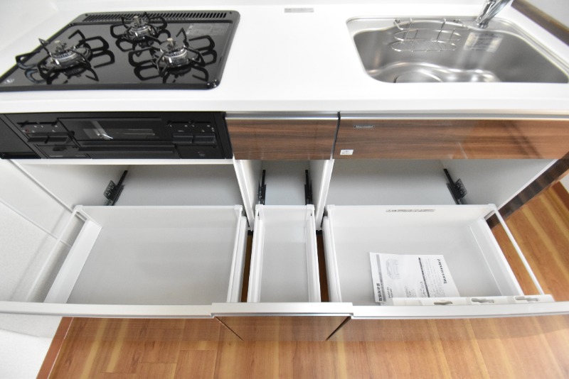 ��ʌ��������܎s�k��A�|���P���ڂ̃}���V�����̃L�b�`��