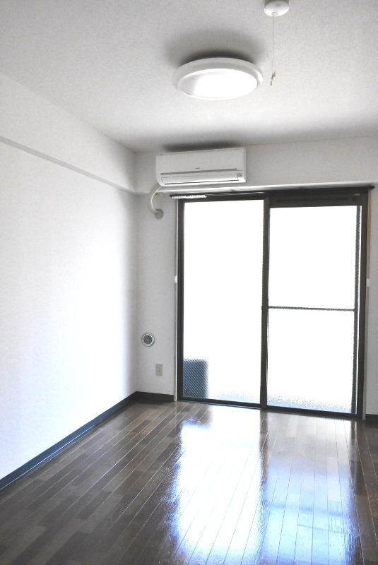 ��ʌ������s����U���ڂ̃}���V�����̋��ԁE���r���O