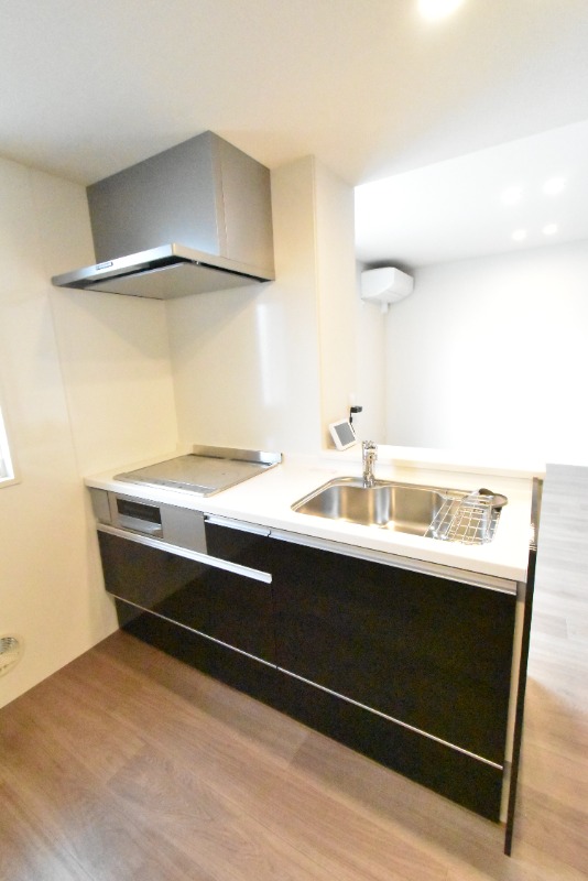 ��ʌ��������܎s��{��O���S���ڂ̃A�p�[�g�̃L�b�`��