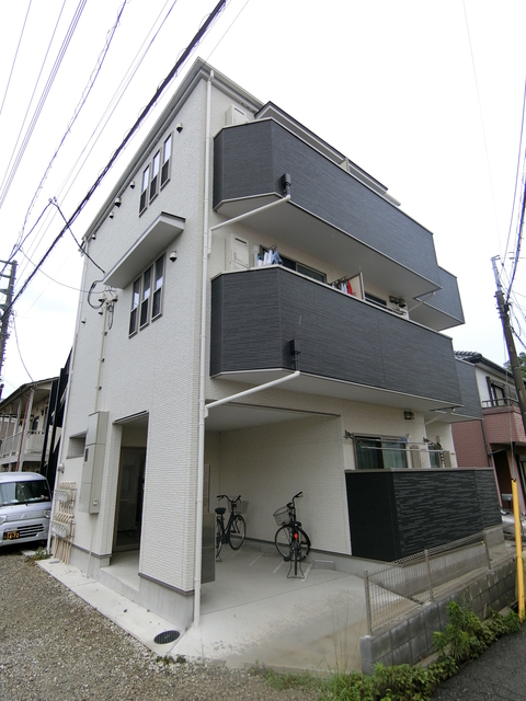 ��ʌ��������܎s��΋���q�P���ڂ̃A�p�[�g�̌����O��