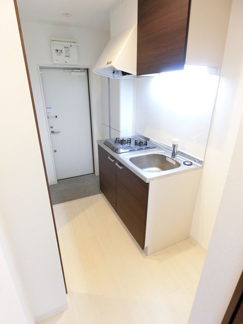 ��ʌ��������܎s��΋���q�P���ڂ̃A�p�[�g�̂��̑�