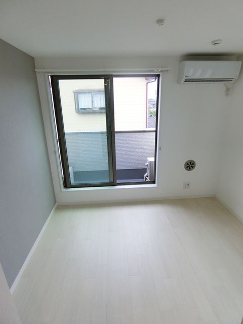 ��ʌ��������܎s��΋���q�P���ڂ̃A�p�[�g�̂��̑�