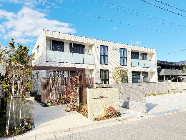 ��ʌ�����s�V�䒬23-13�̃}���V�����̌����O��