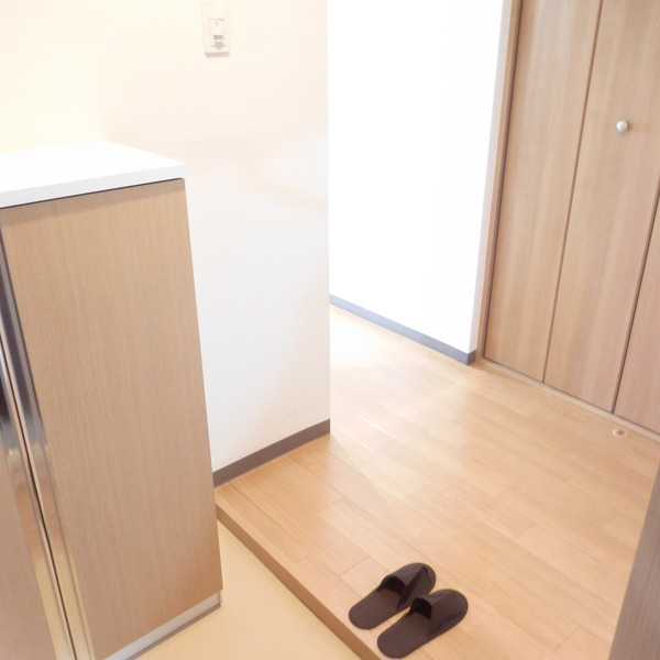 ��ʌ������s�h���Q���ڂ̃}���V�����̌���