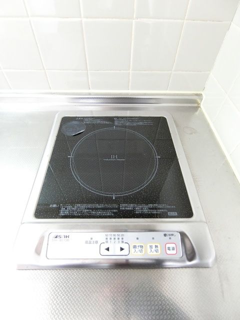 ��ʌ��������܎s�����擌��{�T���ڂ̃A�p�[�g�̃L�b�`��