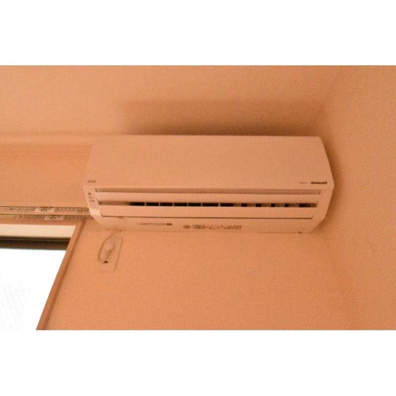 ��ʌ������s�����R���ڂ̃A�p�[�g�̂��̑��ݔ�