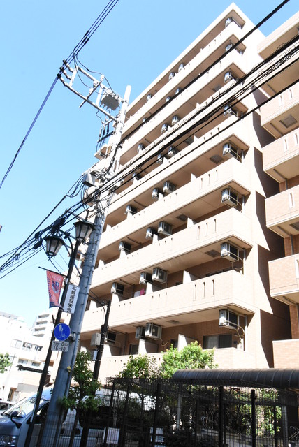 ��ʌ��������܎s��{��{���S���ڂ̃}���V�����̌����O��