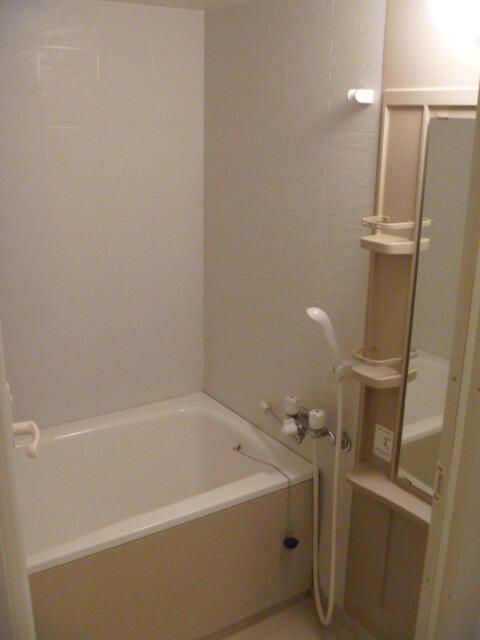 ��ʌ�����s�厚����̃}���V�����̃o�X