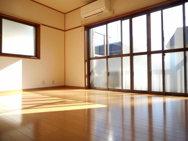 ��ʌ��������܎s������ۃ��蒬�̃A�p�[�g�̋��ԁE���r���O