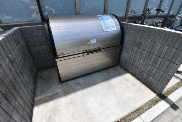 ��ʌ��������܎s�΋擌�Y�a�V���ڂ̃A�p�[�g�̂��̑�