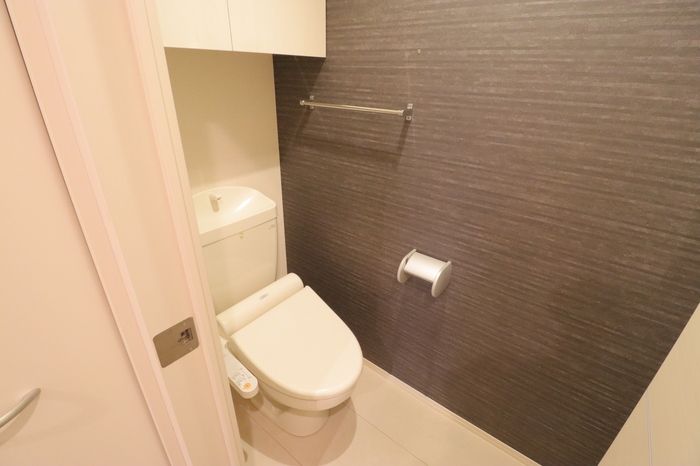 ��ʌ�����s�㕽�����Q���ڂ̃A�p�[�g�̃g�C��