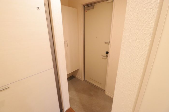 ��ʌ�����s�㕽�����Q���ڂ̃A�p�[�g�̌���