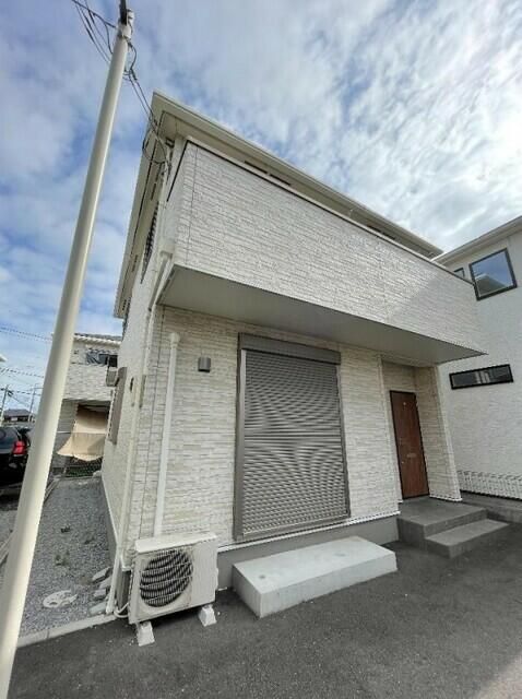 ��ʌ��z�J�s�厚��т̈�ˌ��Ă̌����O��