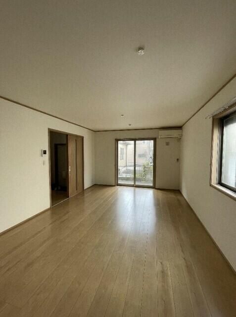 ��ʌ��z�J�s�厚��т̈�ˌ��Ă̋��ԁE���r���O