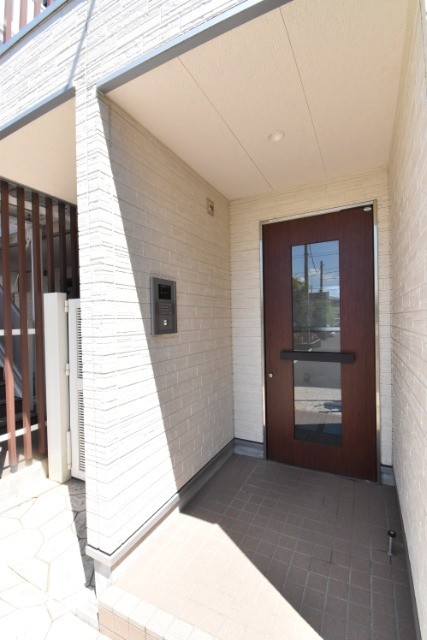 ��ʌ��z�J�s�����c���̃}���V�����̃G���g�����X