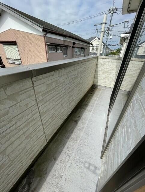 ��ʌ��z�J�s�厚��т̈�ˌ��Ẵo���R�j�[