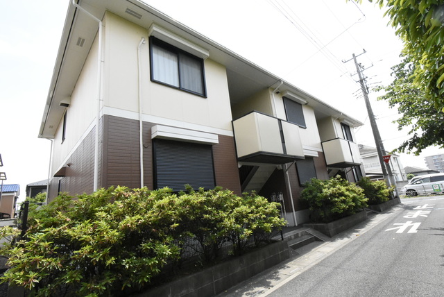 ��ʌ��������܎s��������Q���ڂ̃A�p�[�g�̌����O��