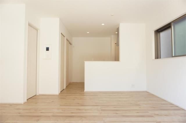 ��ʌ��z�J�s�����Q���ڂ̈�ˌ��Ă̋��ԁE���r���O