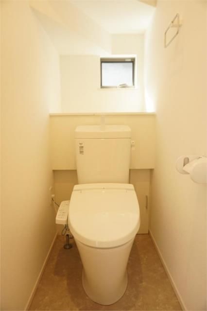 ��ʌ��z�J�s�����Q���ڂ̈�ˌ��Ẵg�C��