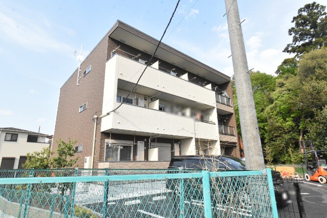 ��ʌ��������܎s����厚�w��̃A�p�[�g�̌����O��