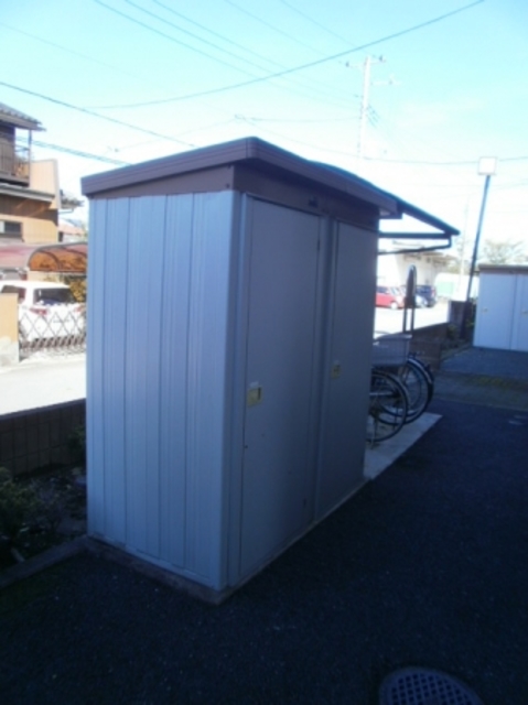 ��ʌ��k�����S�ɓޒ��h�U���ڂ̃A�p�[�g�̂��̑�