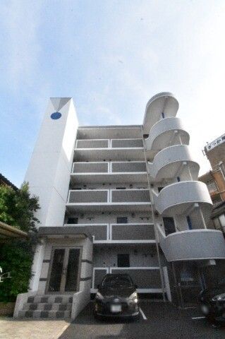 ��ʌ������s���v��̃}���V�����̌����O��