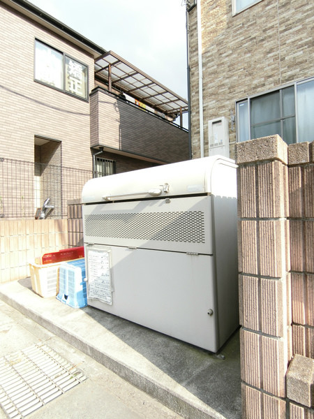 ��ʌ��z�J�s�ԎR���P���ڂ̃A�p�[�g�̂��̑�