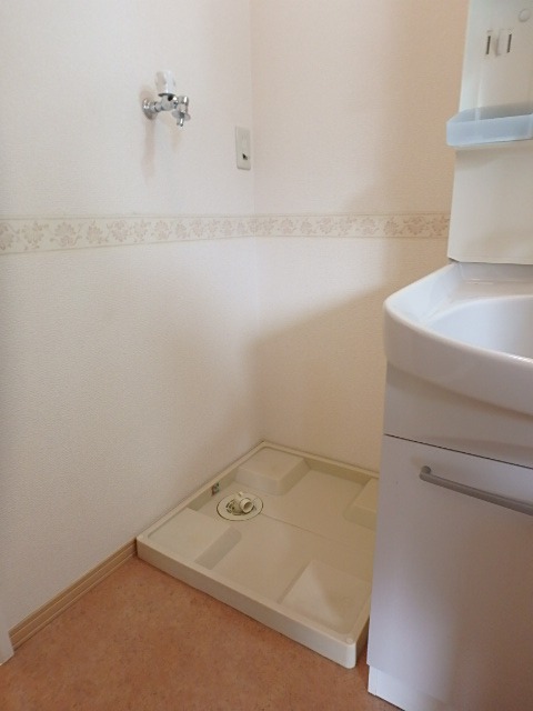 ��ʌ��������܎s��{��O���P���ڂ̃A�p�[�g�̂��̑�