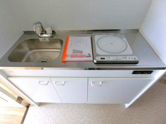 ��ʌ��������܎s�k��y�C���̃A�p�[�g�̃L�b�`��