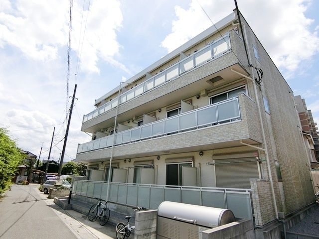 ��ʌ������s�V�����S����11-4�̃}���V�����̌����O��