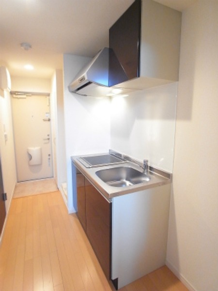 ��ʌ��������܎s�Y�a��j���J�S���ڂ̃}���V�����̃L�b�`��