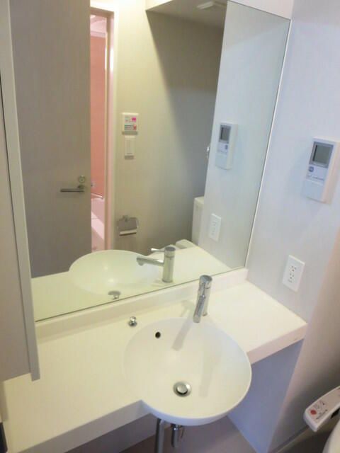 ��ʌ��������܎s�Y�a�擌�����̃}���V�����̐��ʏ�