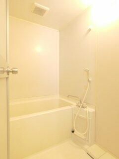 ��ʌ��@�c�s�厚�n���̃A�p�[�g�̃o�X