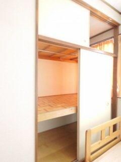 ��ʌ��@�c�s�厚�n���̃A�p�[�g�̎��[