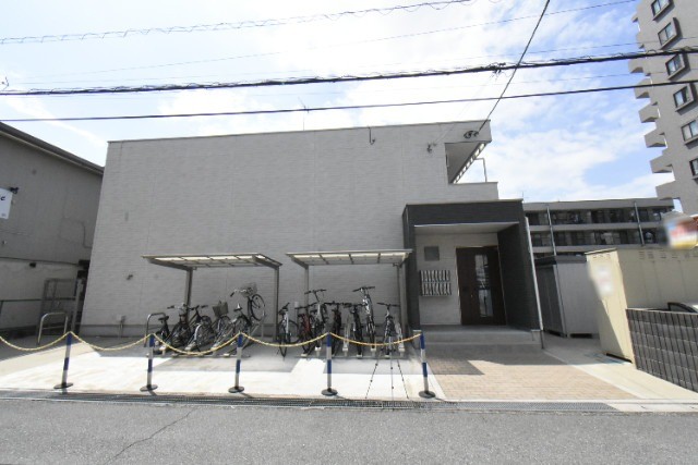 ��ʌ��������܎s�����擌��{�S���ڂ̃A�p�[�g�̌����O��