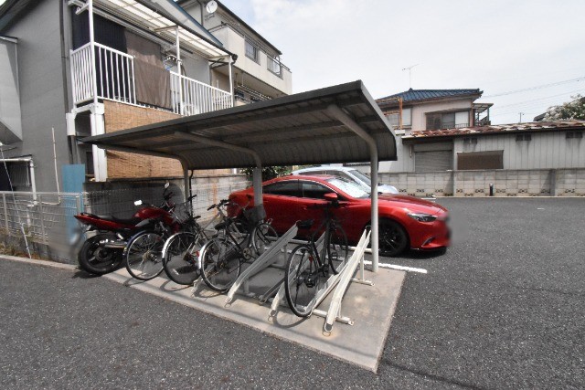 ��ʌ��������܎s�΋挴�R�P���ڂ̃A�p�[�g�̂��̑�