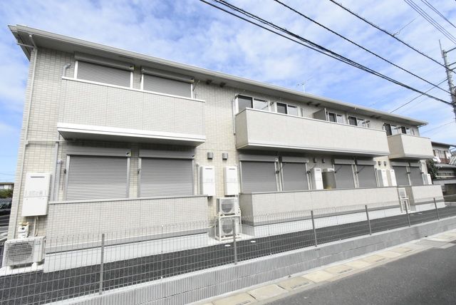 ��ʌ��������܎s����O���U����272-6�̃A�p�[�g�̌����O��