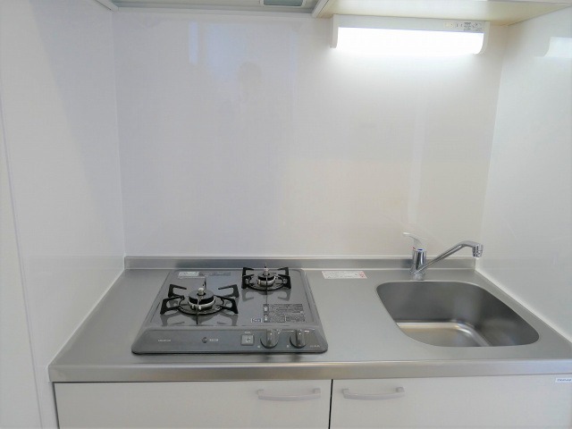 ��ʌ��������܎s�k����i���R���ڂ̃A�p�[�g�̃L�b�`��