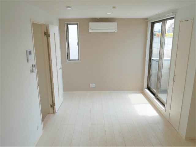 ��ʌ��������܎s�k����i���R���ڂ̃A�p�[�g�̂��̑������E�X�y�[�X