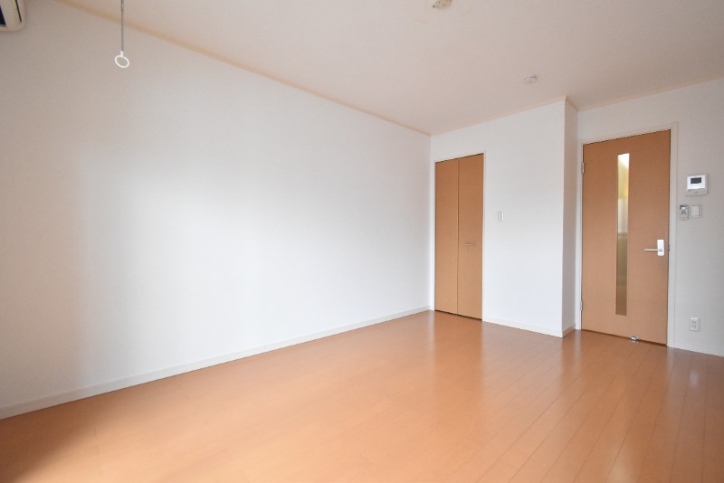 ��ʌ��������܎s�Y�a���؍�U���ڂ̃A�p�[�g�̋��ԁE���r���O