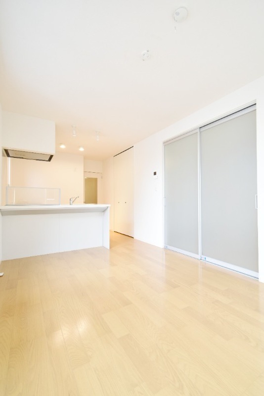 ��ʌ��������܎s���搼��{�P���ڂ̃A�p�[�g�̋��ԁE���r���O