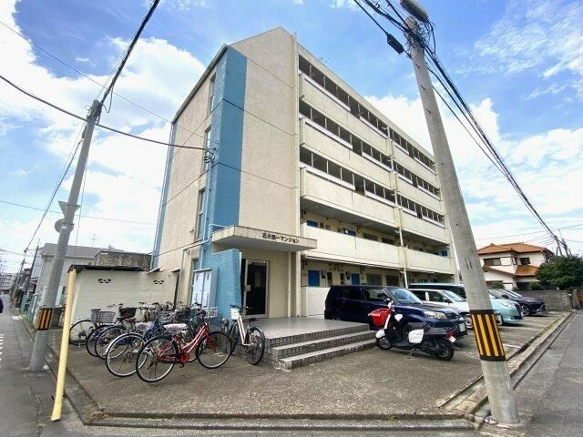 ��ʌ��������܎s�k��A�|���P���ڂ̃}���V�����̌����O��