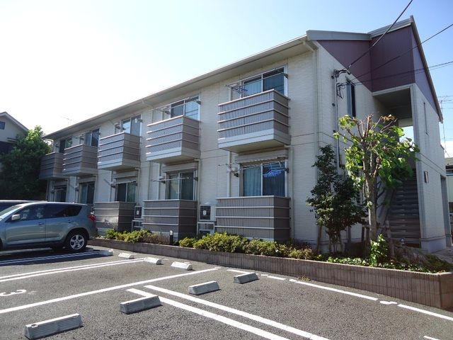 ��ʌ��������܎s�k��y�C��1445-1�̃A�p�[�g�̌����O��