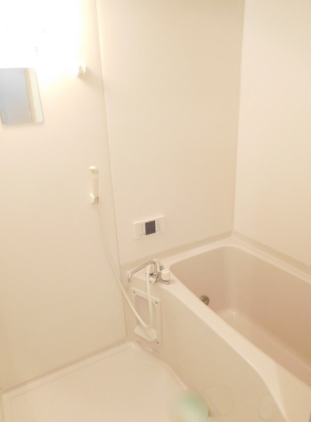 ��ʌ�����s�O�c�a�R���ڂ̃}���V�����̃o�X