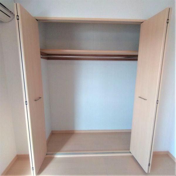 ��ʌ�����s�O�c�a�R���ڂ̃}���V�����̎��[