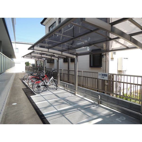 ��ʌ�����s�O�c�a�R���ڂ̃}���V�����̂��̑�