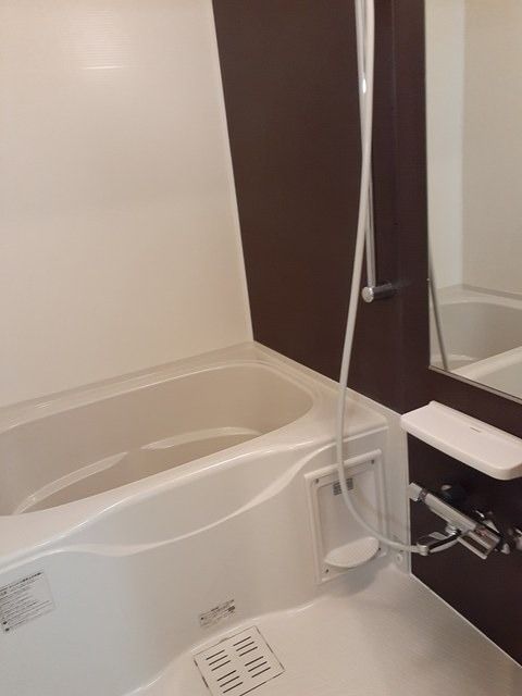 ��ʌ��������܎s���搼��{�P���ڂ̃A�p�[�g�̃o�X