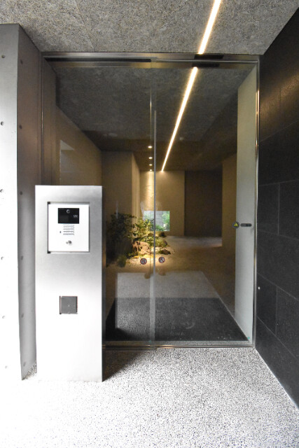 ��ʌ��������܎s��{��g�~���S���ڂ̃}���V�����̃G���g�����X